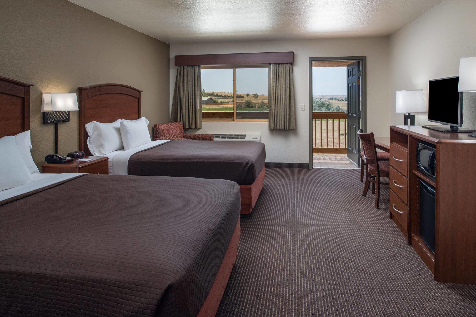 AmericInn by Wyndham Belle Fourche Exterior foto